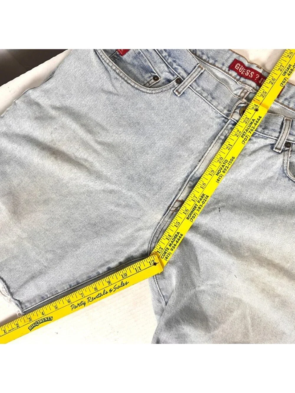 Guess? Jeans Mens Cut Off Denim Shorts size 40 x 9.5 Ins Jorts Light Wash